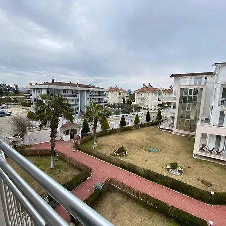 Lovely 3 Bedrooms Luxury Apt With Pool And Gym *